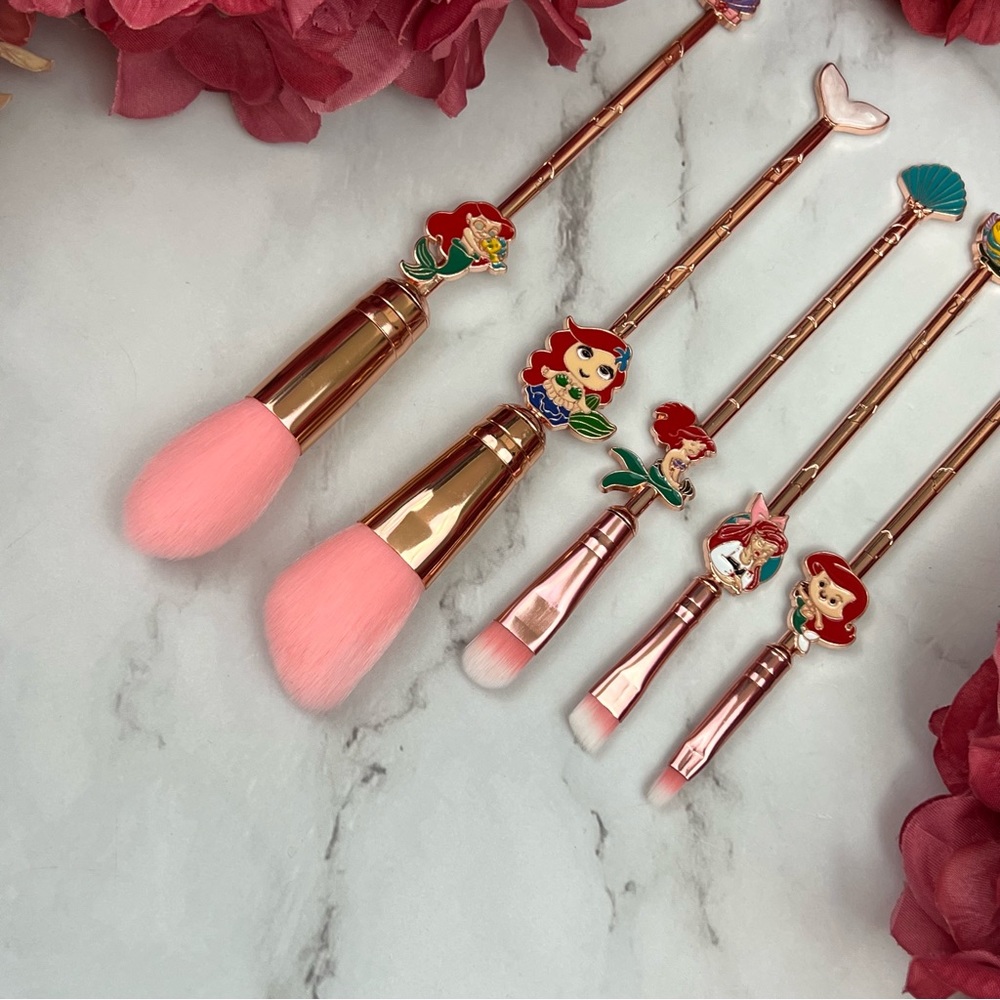 5 Piece Little Mermaid Rose Gold Makeup Brush Set - Picture 11 of 17